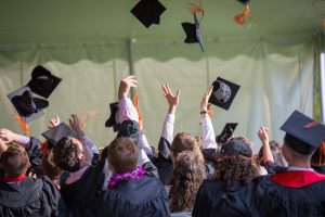 Come riscattare la laurea anticipando l'uscita dal lavoro