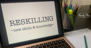 Per adattarsi al meglio ai cambiamenti che stanno avendo luogo a livello tecnologico e culturale, riqualificarsi al lavoro è fondamentale per potenziare e coltivare il proprio successo imprenditoriale. I dettagli sul reskilling.